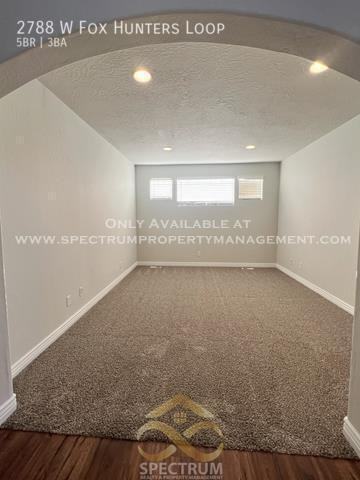 2788 W Fox Hunters Loop - Photo 5 of 35