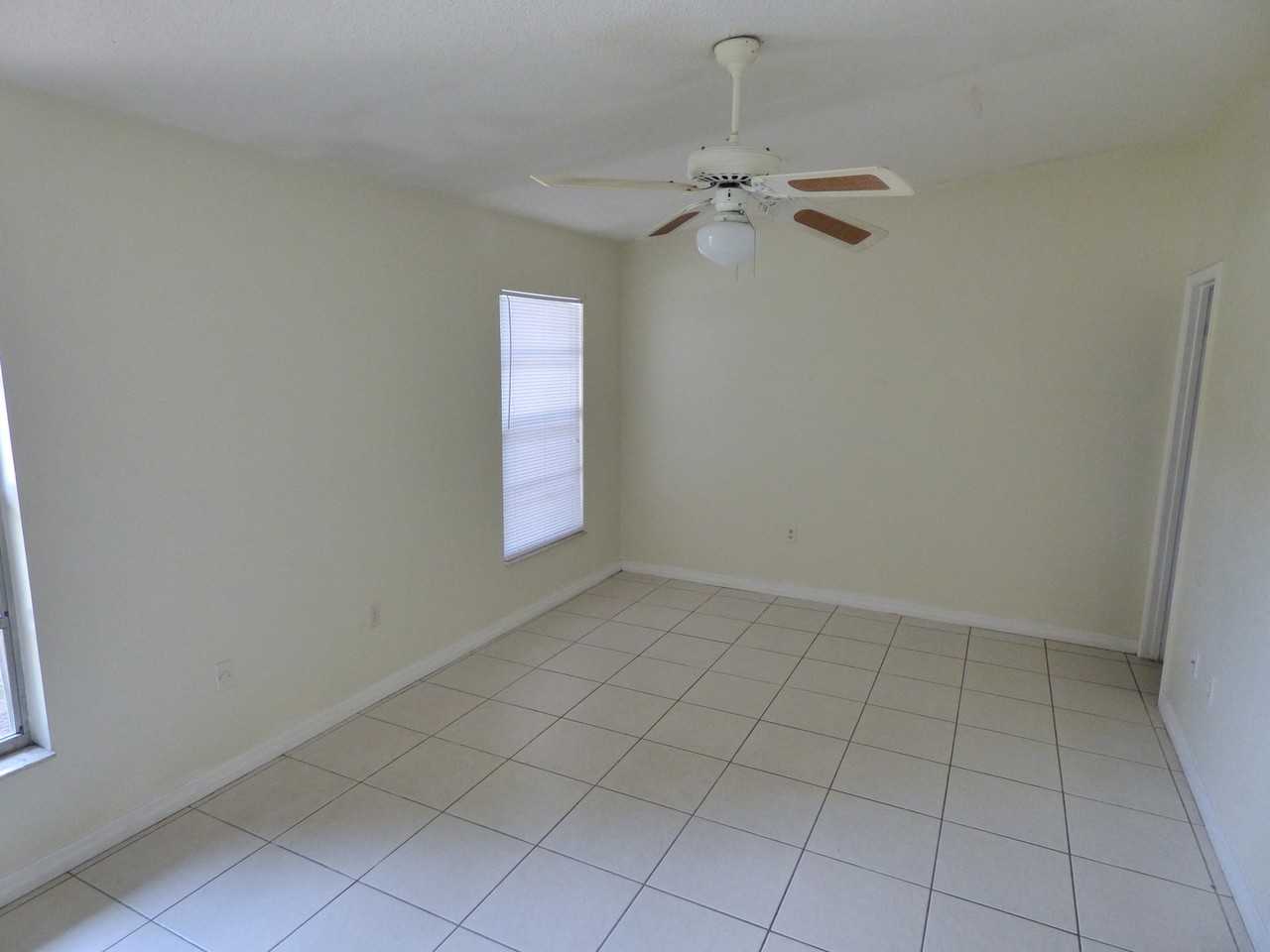 3122 Lorry Ln - Photo 6 of 9