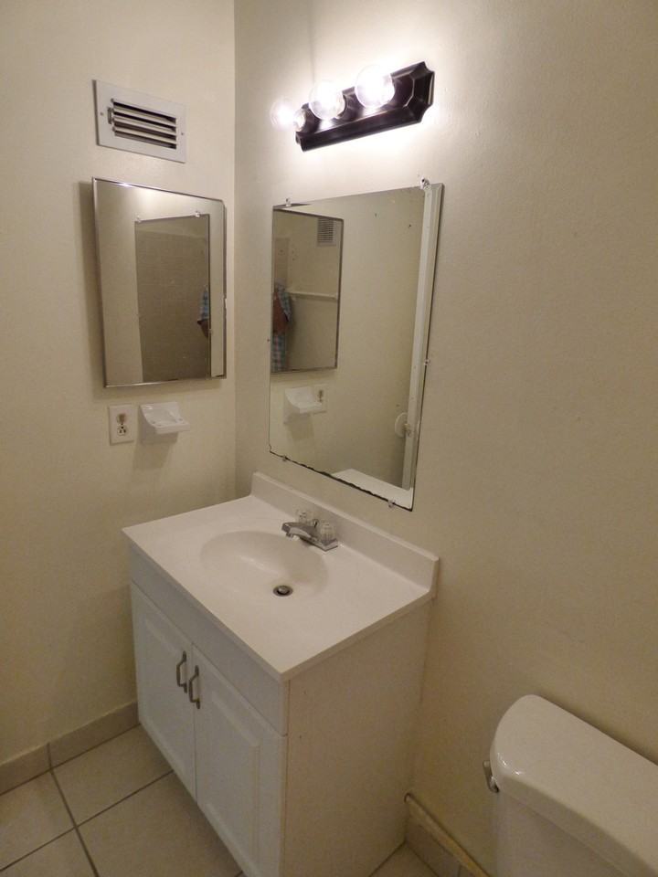 3122 Lorry Ln - Photo 7 of 9