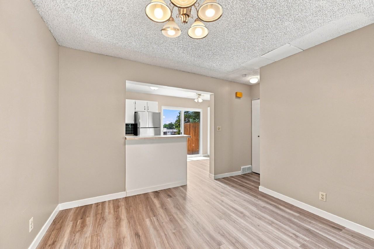 4346 W Pondview Dr - Photo 7 of 31