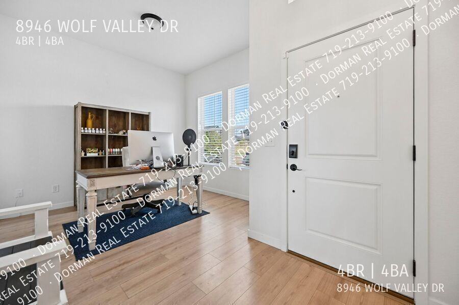 8946 Wolf Valley Dr - Photo 3 of 50
