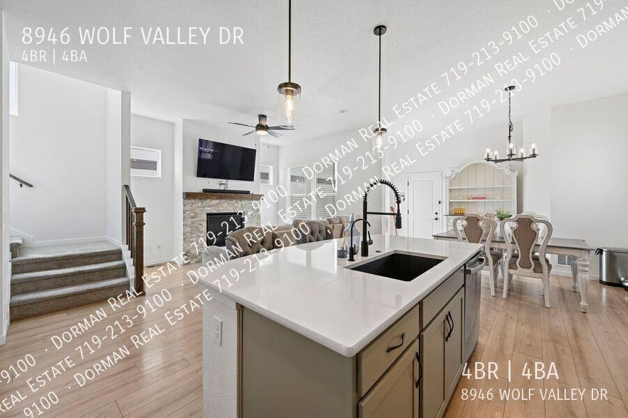 8946 Wolf Valley Dr - Photo 7 of 50