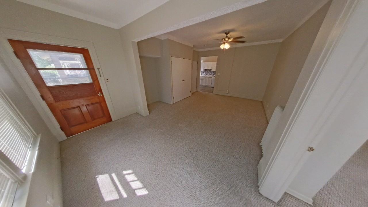 32 Lincoln St #3 - Photo 2 of 5