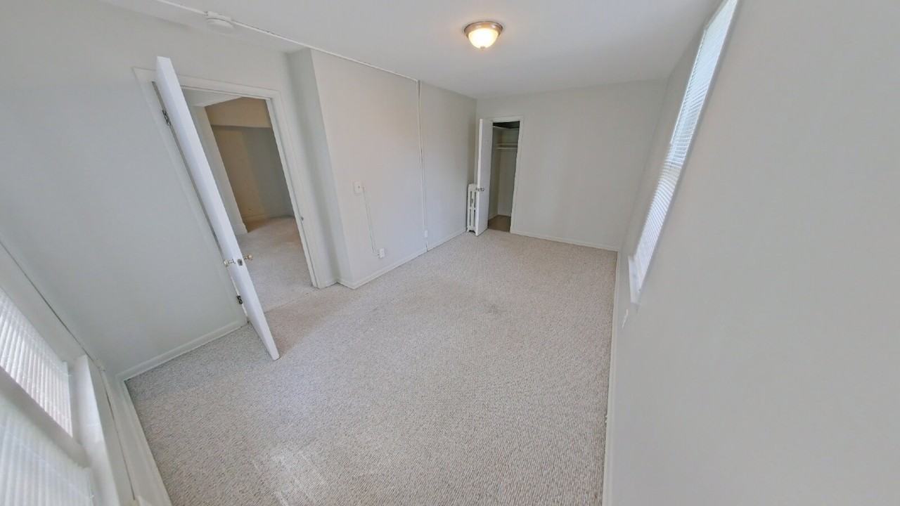 32 Lincoln St #3 - Photo 3 of 5