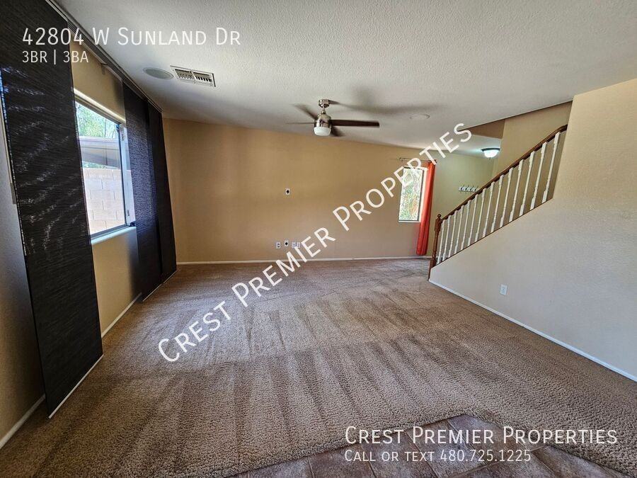 42804 W Sunland Dr - Photo 5 of 34