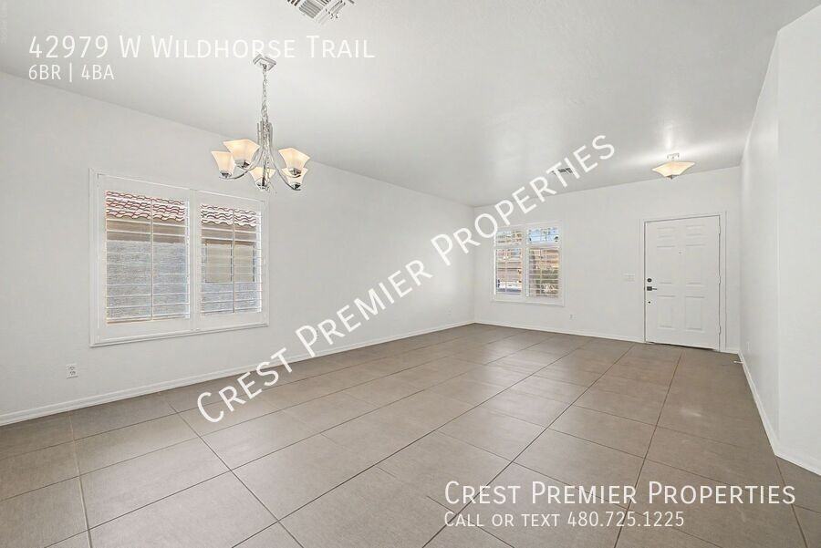 42979 W Wild Horse Trl - Photo 4 of 34