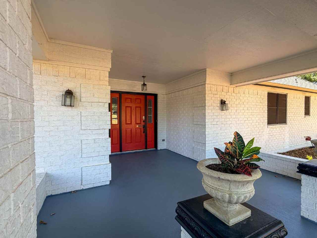 2524 Mockingbird Rd - Photo 5 of 50