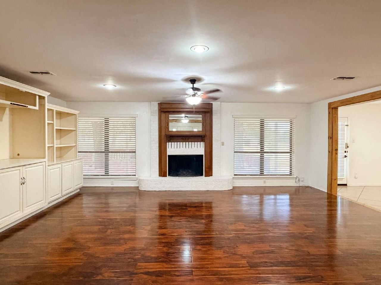 2524 Mockingbird Rd - Photo 7 of 50