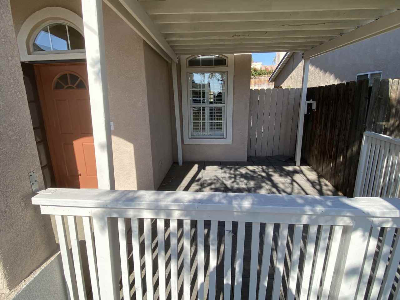 432 Dry Meadow Ln - Photo 2 of 23