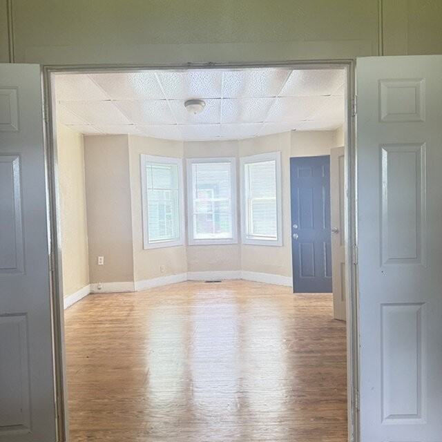 225 Trowbridge St - Photo 6 of 6