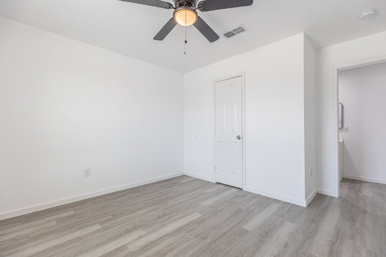 1010 County Road 4516 - Photo 7 of 28