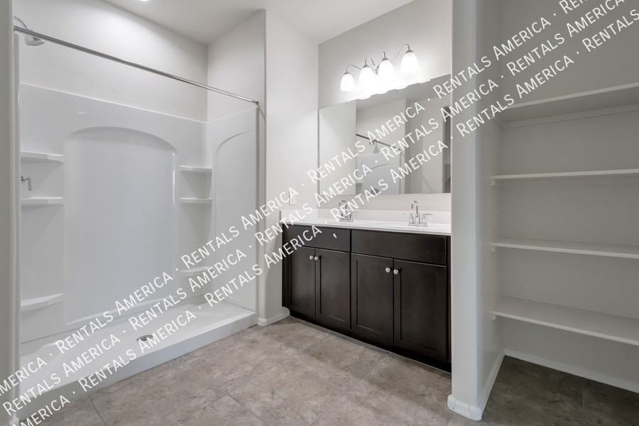 4655 W Basil Ave - Photo 6 of 15
