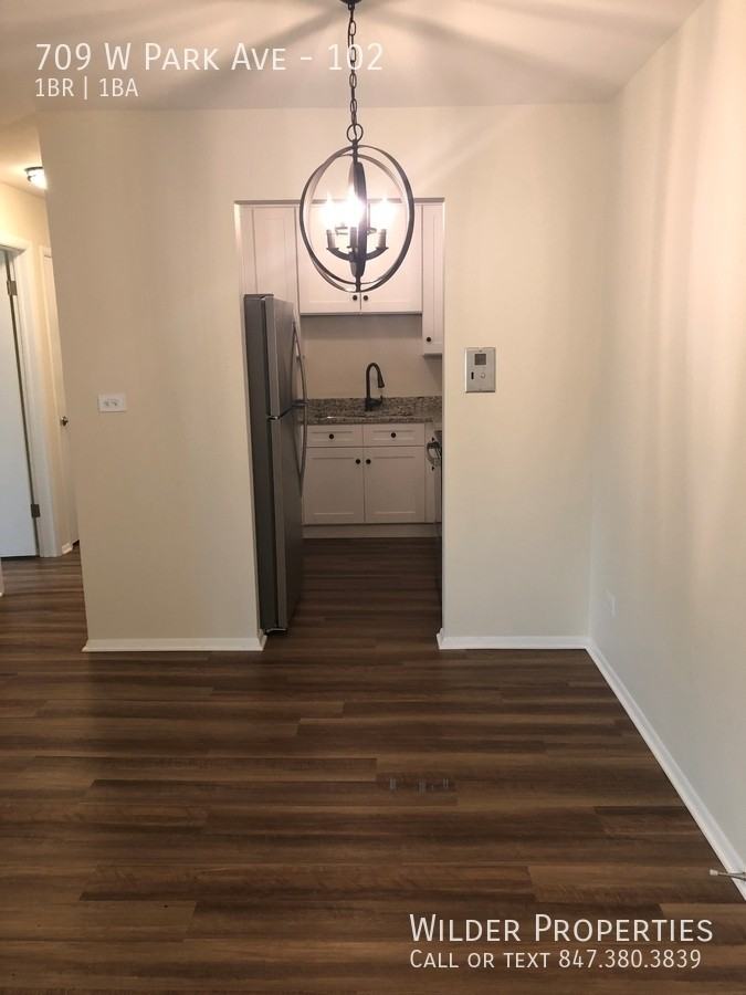 709 W Park Ave #102 - Photo 3 of 11