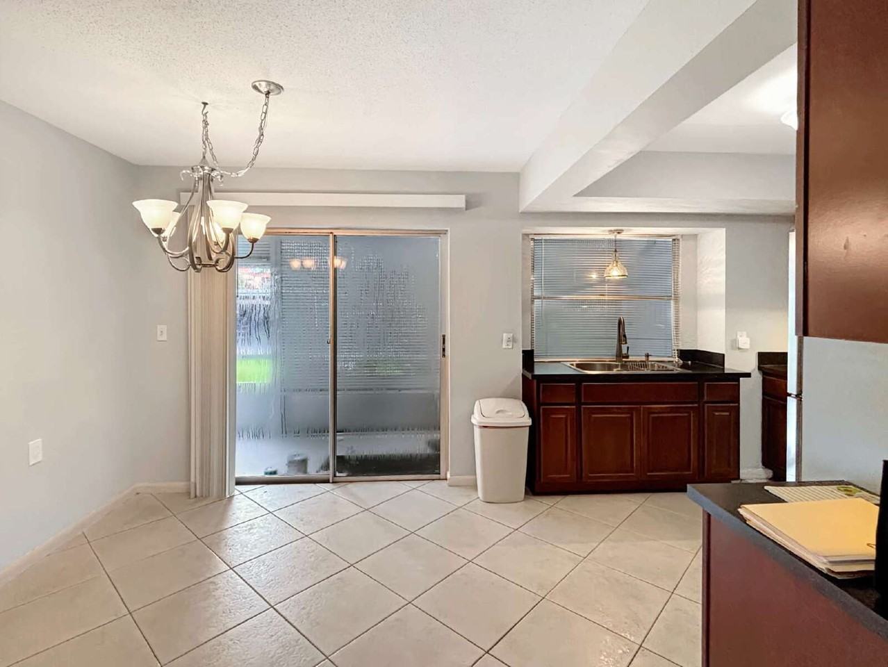 3154 Meridian Way S Apt 6 - Photo 3 of 21