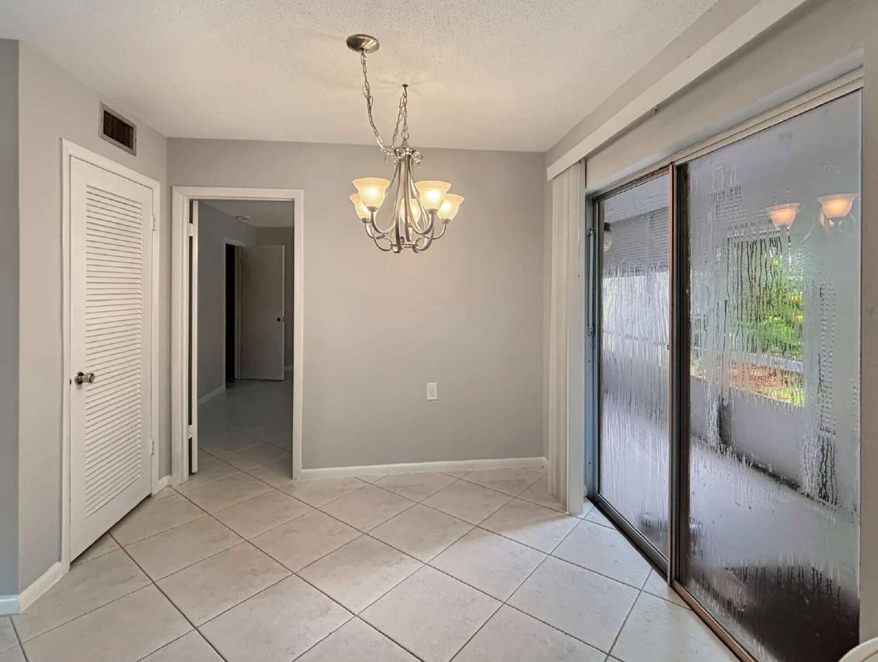 3154 Meridian Way S Apt 6 - Photo 6 of 21
