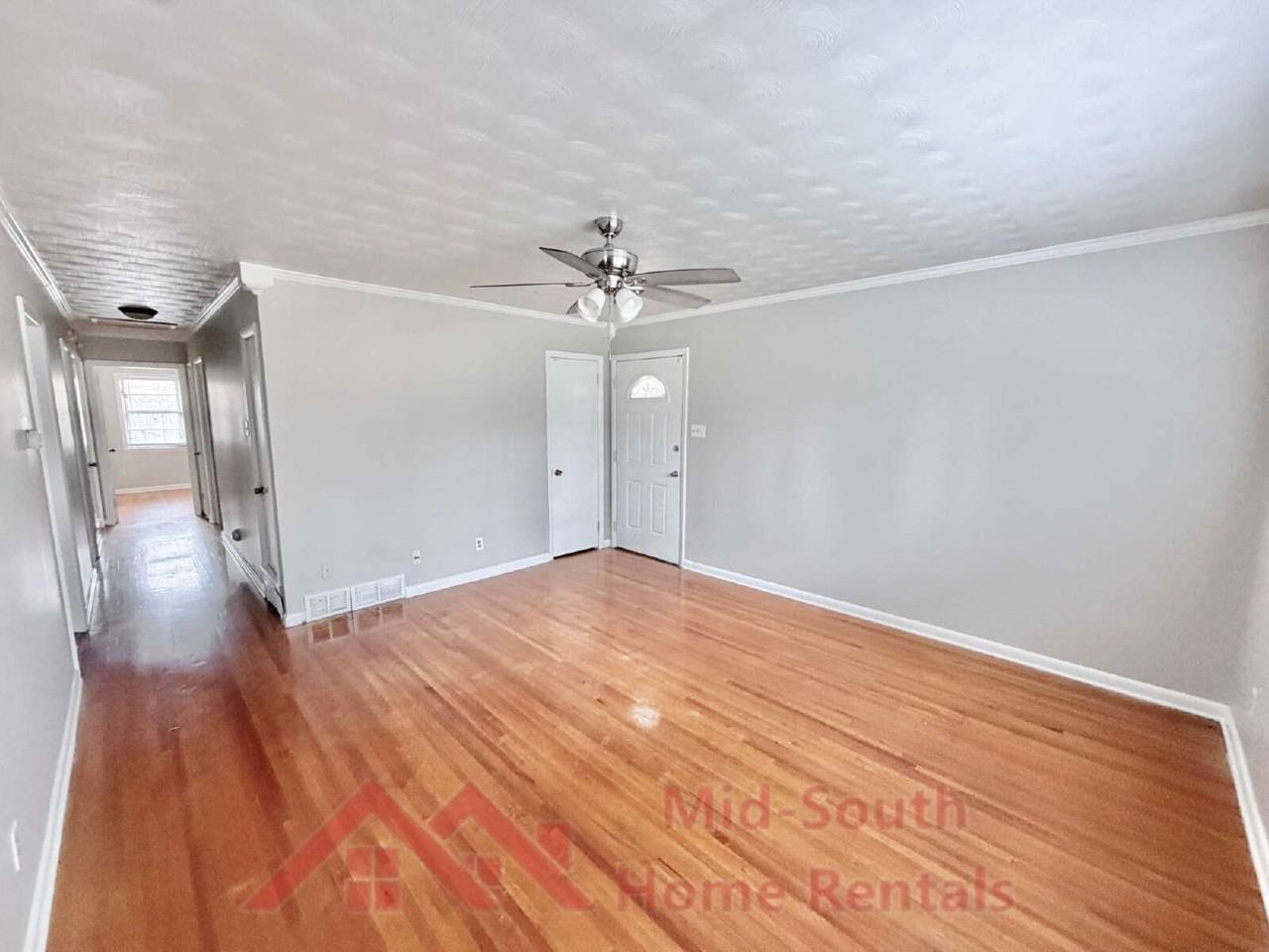 3831 Hermitage Dr - Photo 7 of 23