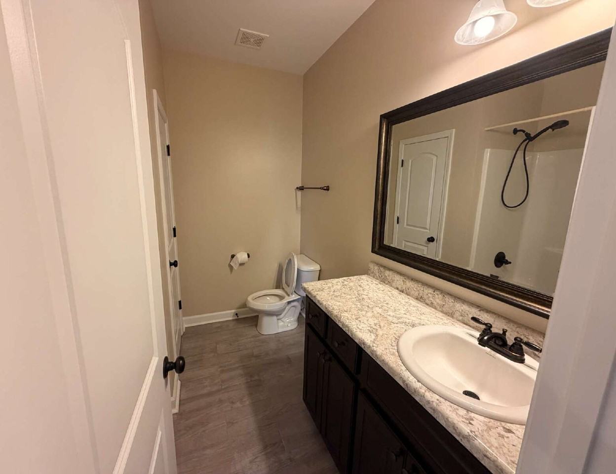 49 Gardenia St - Photo 6 of 16
