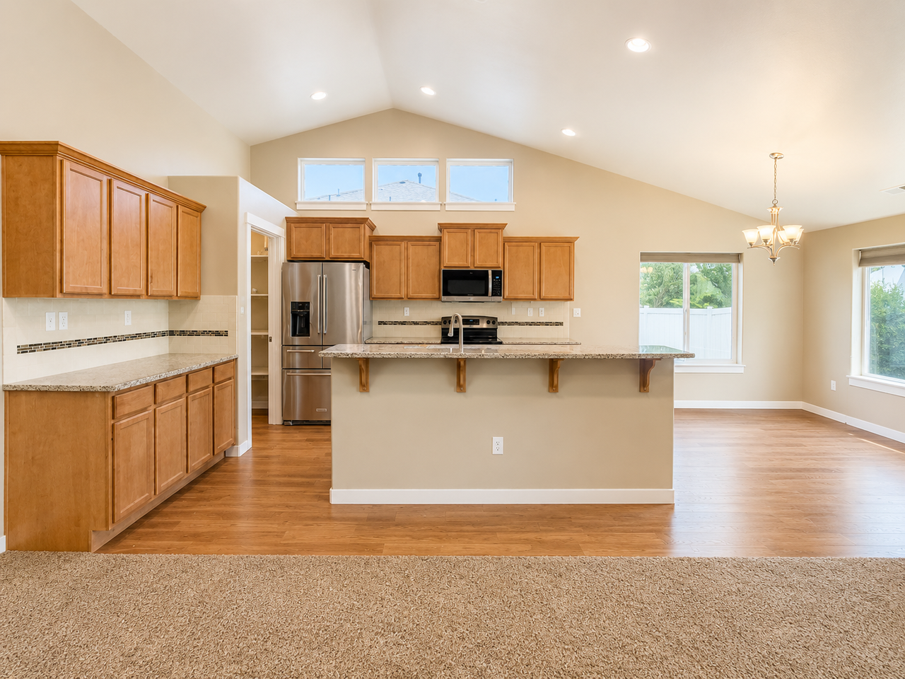 1515 W Cactus St - Photo 3 of 13