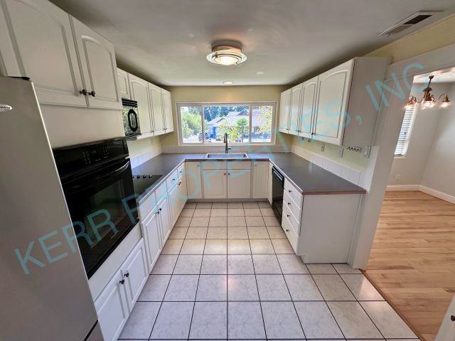 15418 Se Meadowlark Ln - Photo 5 of 19