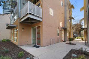 2746 5th St #B - Photo 1 of 1