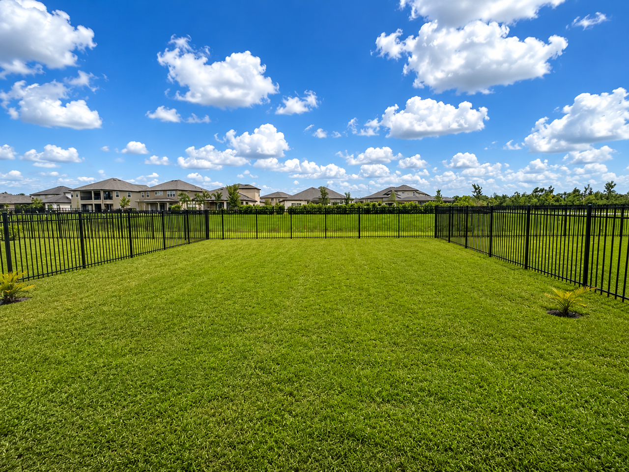 13029 Oak Hill Way - Photo 3 of 18
