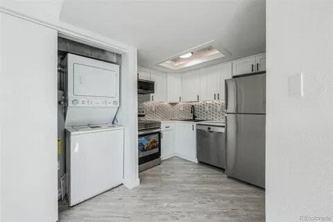 17094 E Tennessee Dr #210 - Photo 4 of 24