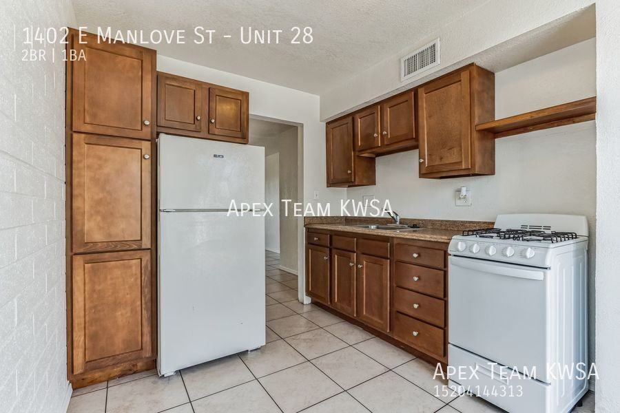 1402 E Manlove St #28 - Photo 2 of 31