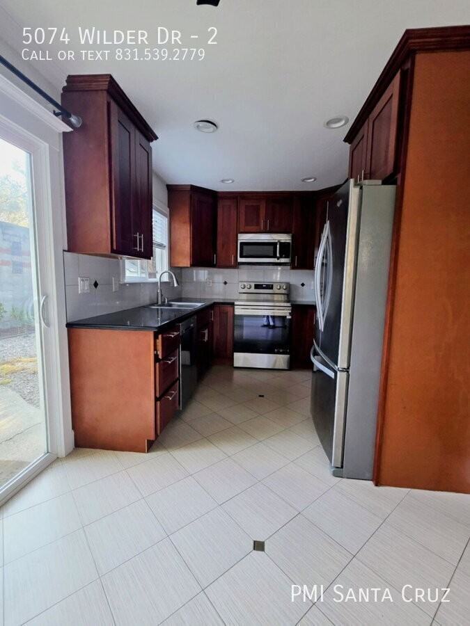 5074 Wilder Dr #2 - Photo 4 of 7