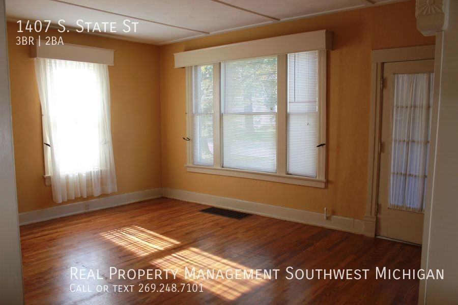 1407 S State St - Photo 2 of 18