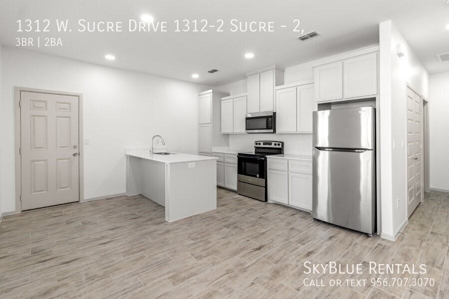 1312 W Sucre Dr #2 - Photo 2 of 12