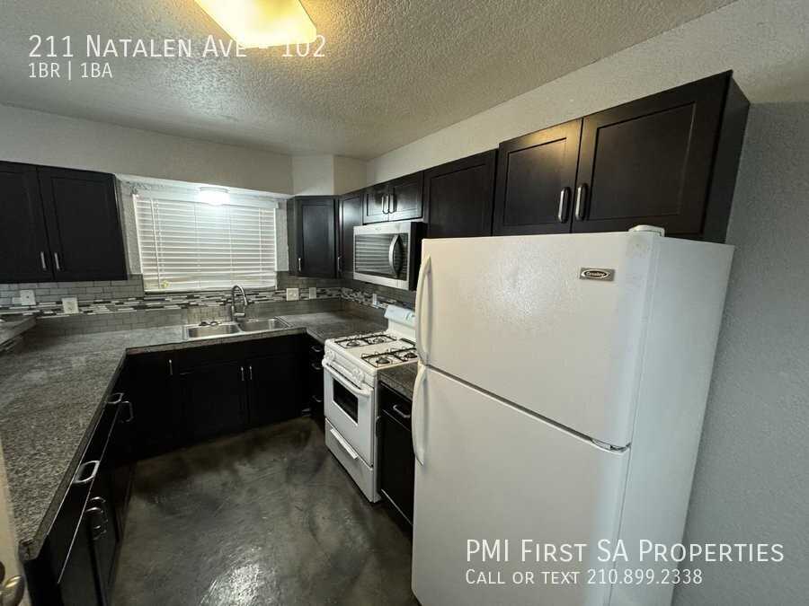 211 Natalen Ave #102 - Photo 4 of 7