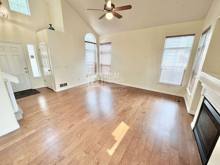 9306 E Arizona Pl - Photo 4 of 22