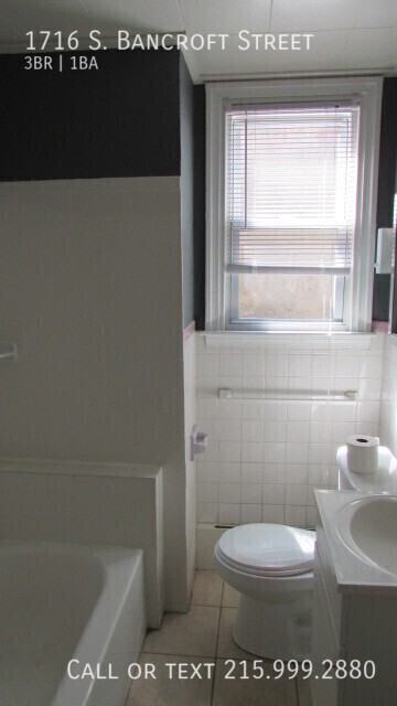 1716 S Bancroft St - Photo 5 of 6