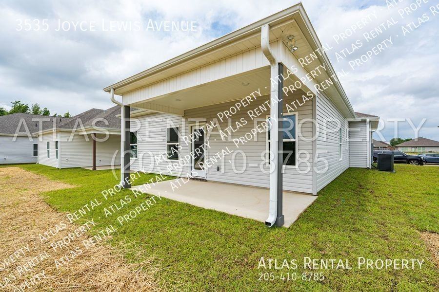 3535 Joyce Lewis Ave - Photo 5 of 30