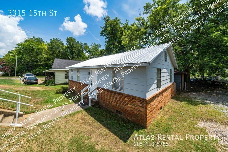 3315 15th St - Photo 4 of 20