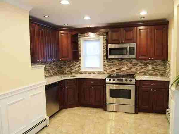 301 Deer Park Rd - Photo 3 of 8