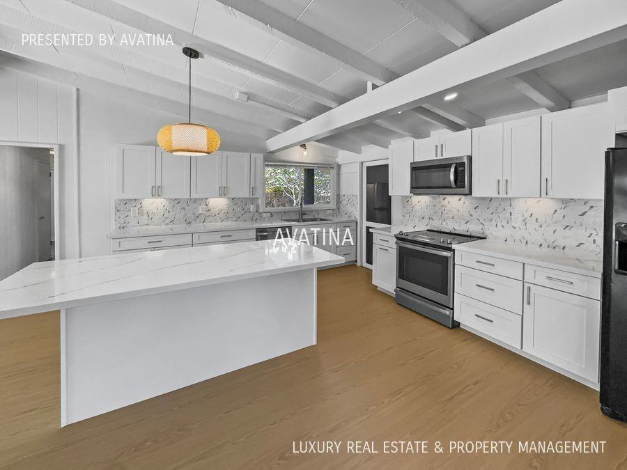 596 Iana St - Photo 2 of 26