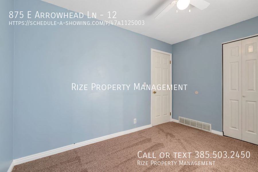 875 E Arrowhead Ln #12 - Photo 4 of 16