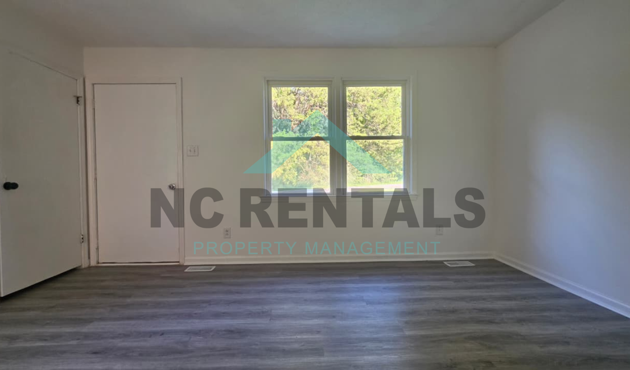 717 Gun Club Rd - Photo 4 of 38