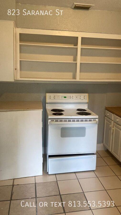 823 Saranac St - Photo 5 of 14