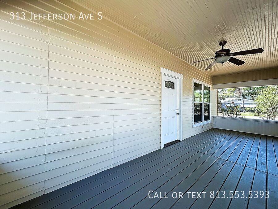 313 Jefferson Ave S - Photo 5 of 31