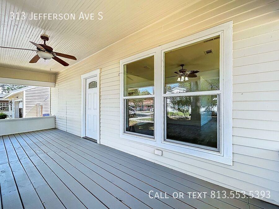 313 Jefferson Ave S - Photo 6 of 31