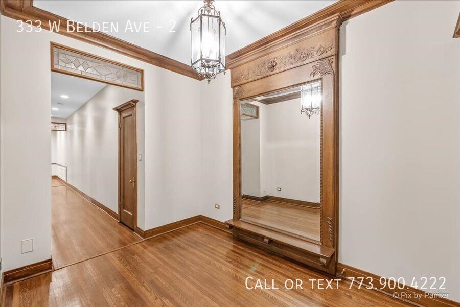 333 W Belden Ave #2 - Photo 3 of 20