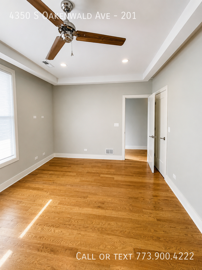 4350 S Oakenwald Ave #201 - Photo 7 of 13