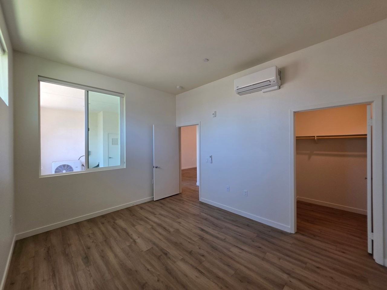 611 Highland - Photo 5 of 17