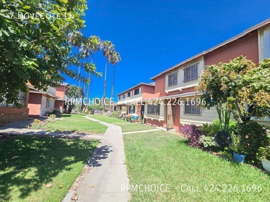 7 Dovecote Ln - Photo 2 of 28
