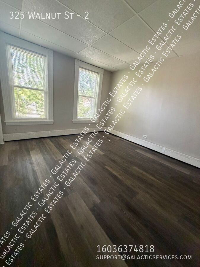 325 Walnut St #2 - Photo 4 of 9