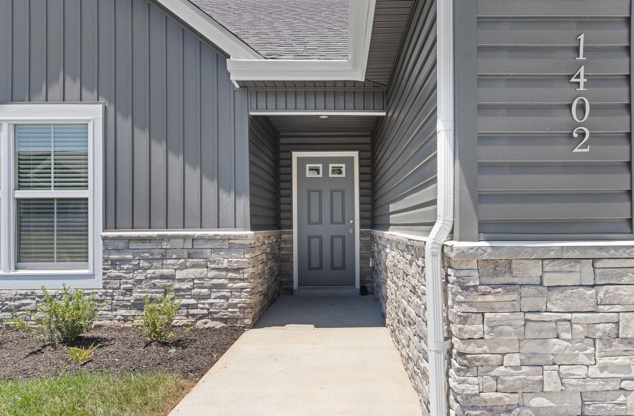 1402 Dan Brown Dr - Photo 7 of 35