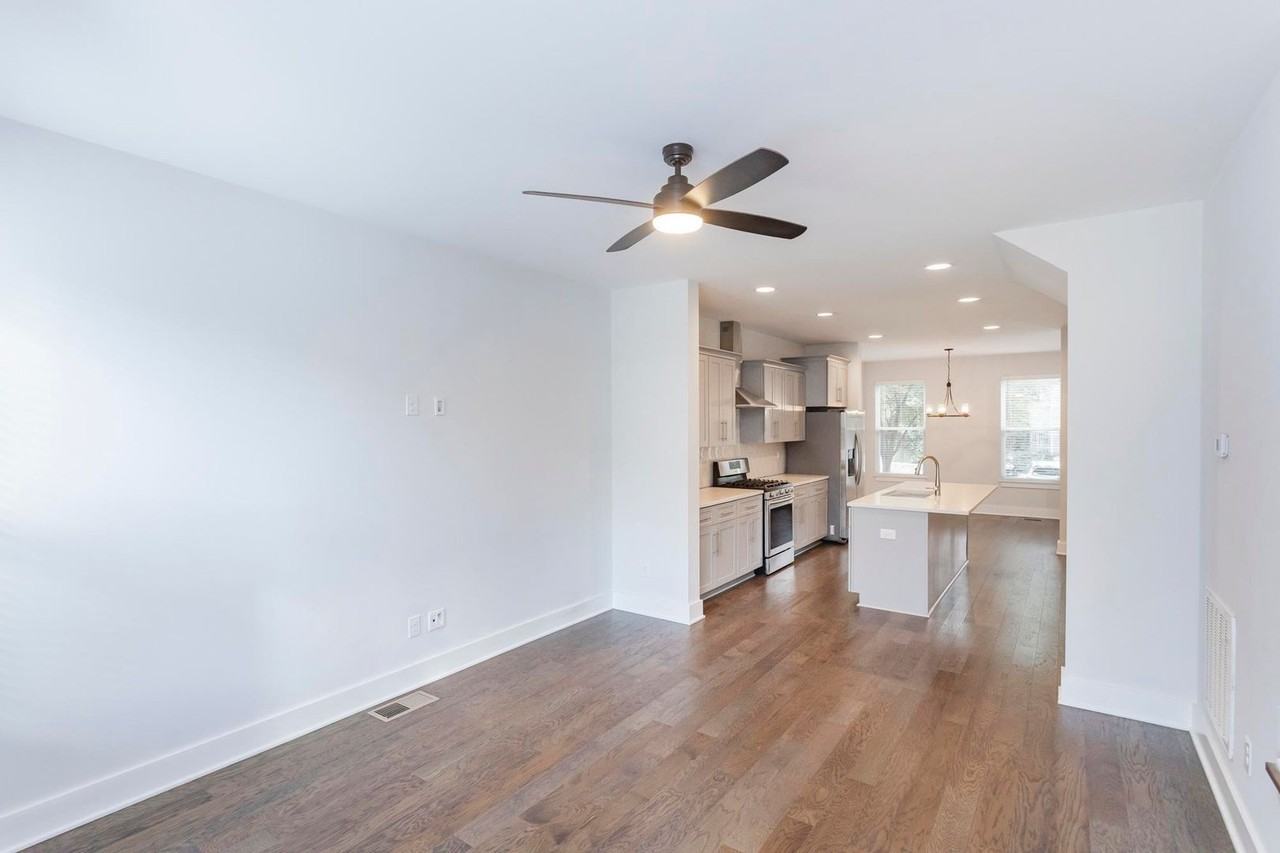 708 Tral St - Photo 5 of 45