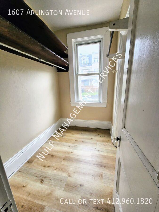 1607 Arlington Ave - Photo 6 of 9